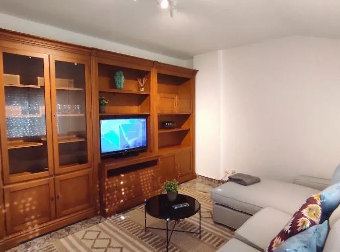 Avenida 37 * 칼다스 데 레이스