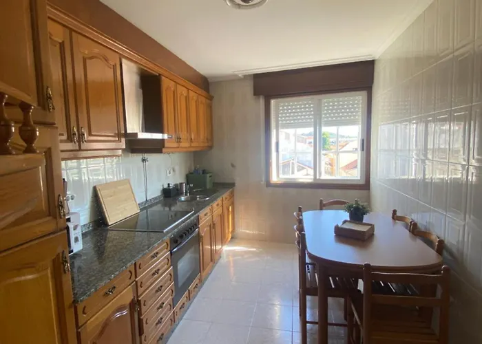 Avenida 37 * 칼다스 데 레이스